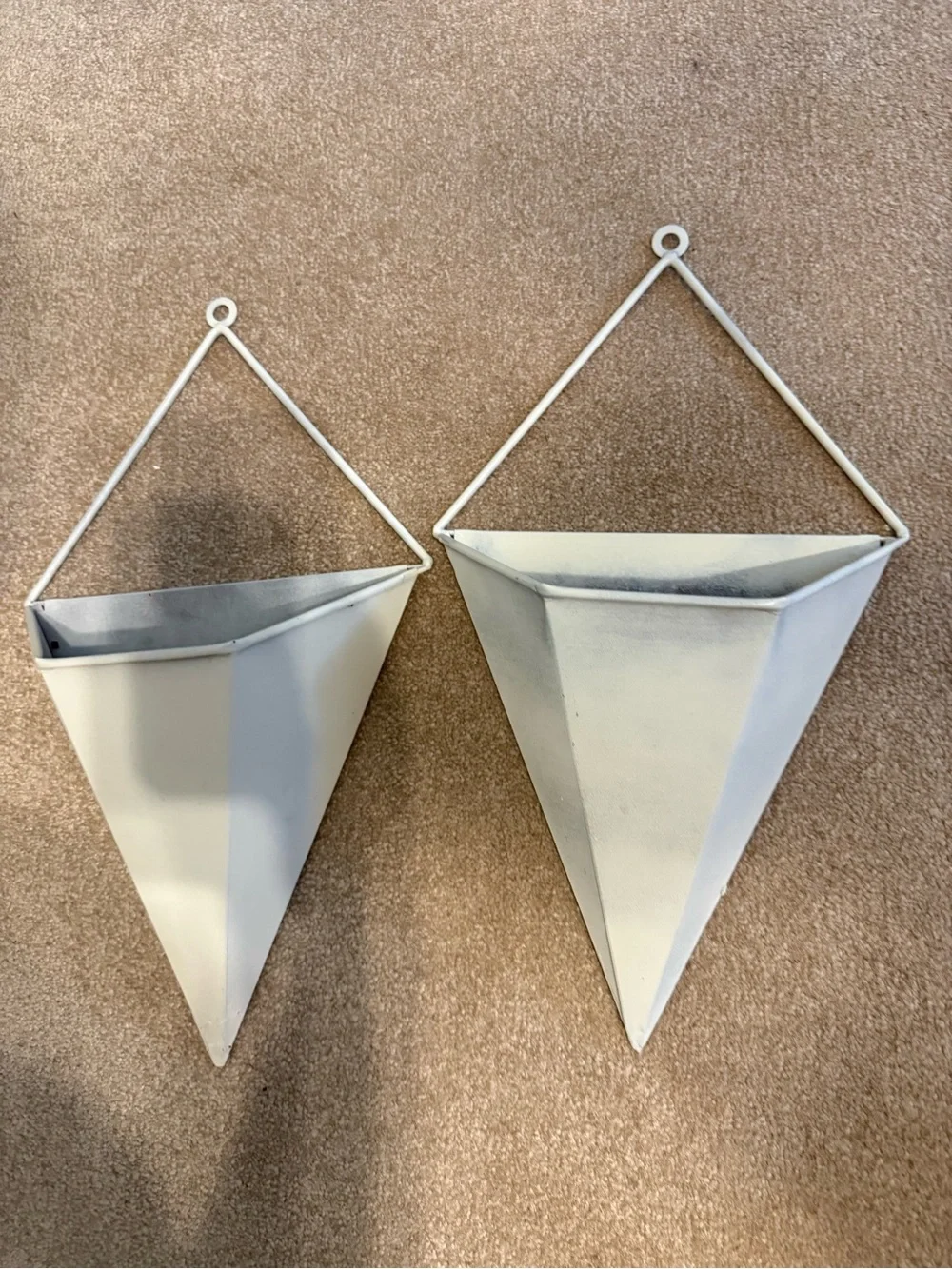 White Geometric Hanging Wall Planter Pair